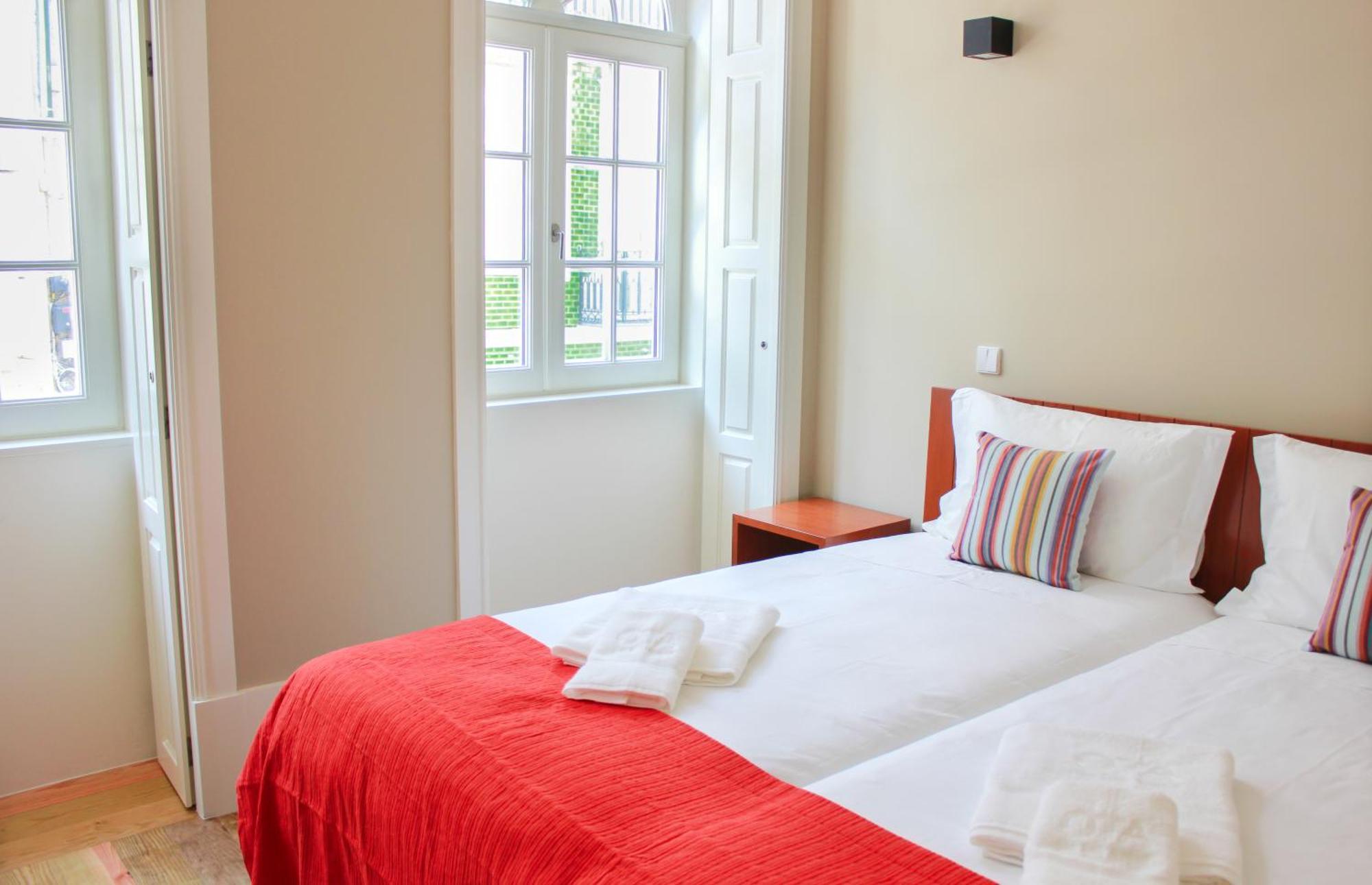 Oporto Trendy Heritage Room photo