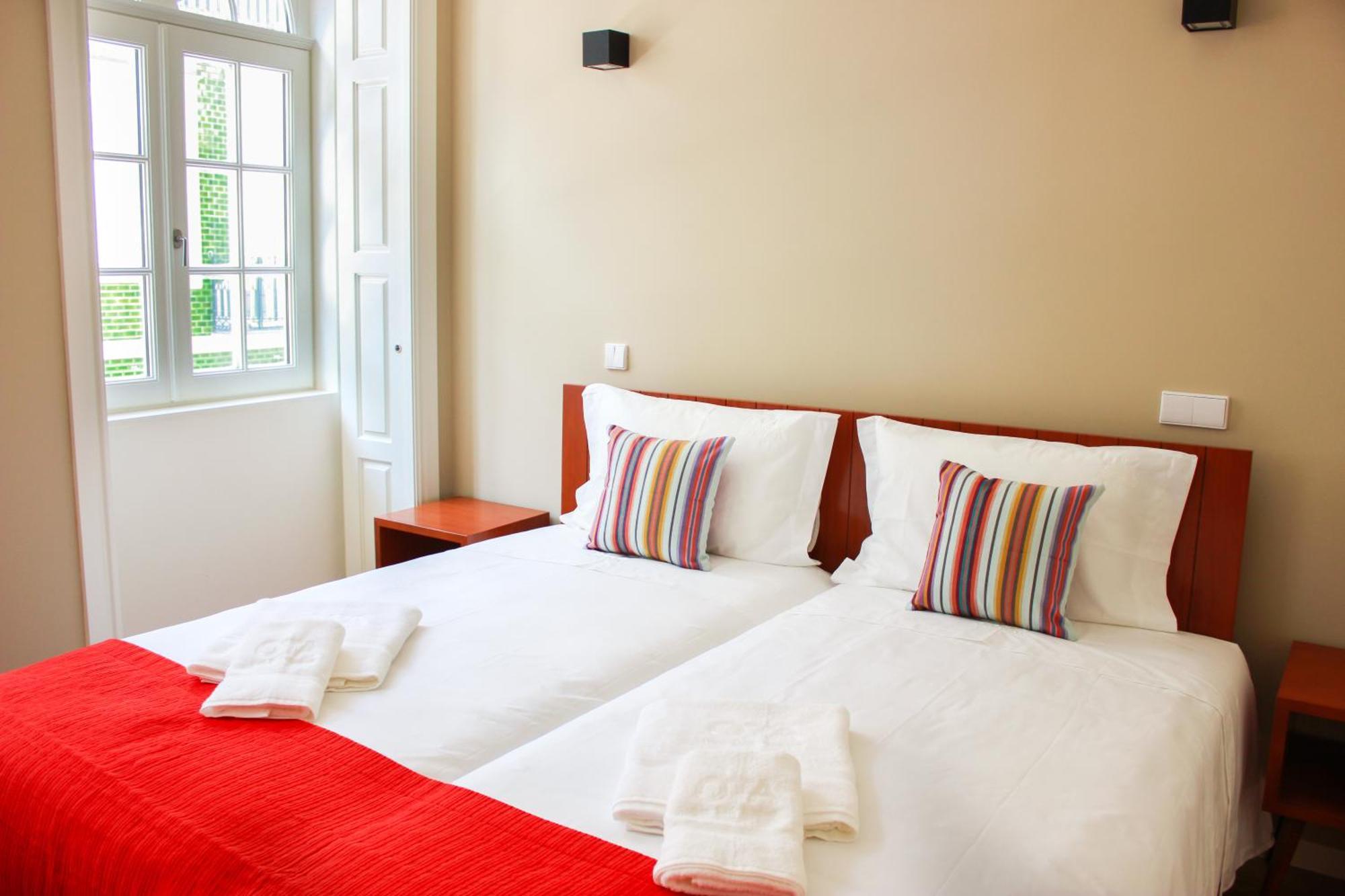 Oporto Trendy Heritage Room photo