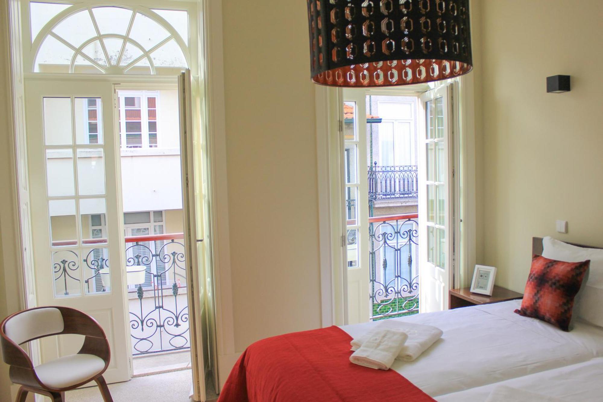 Oporto Trendy Heritage Room photo